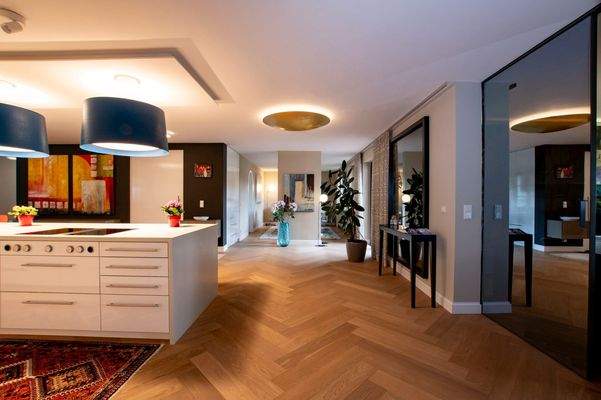 Impression mit Blick zum Esszimmer