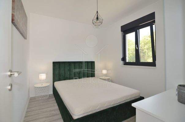 Eins der Schlafzimmer befindet sich im Erdgeschoss