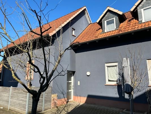 Hauseingang - Wohnung-Nr. 1 und 2 