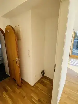 257062_1224173288_z C7.webp