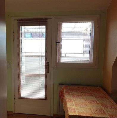 Zugang zum Balkon im OG