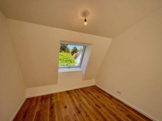 Master Bedroom 2. OG