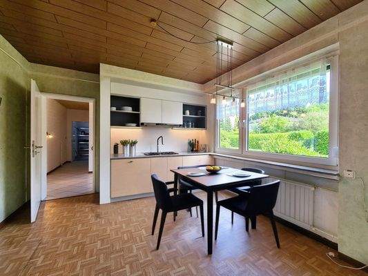 Küche OG (2. Digitales Einrichtungsbeispiel)