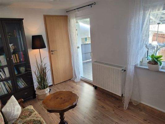 OG Zimmer und Balkon