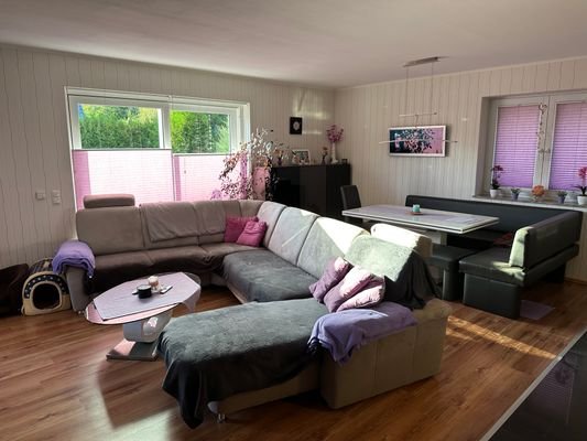 Wohn- und Esszimmer