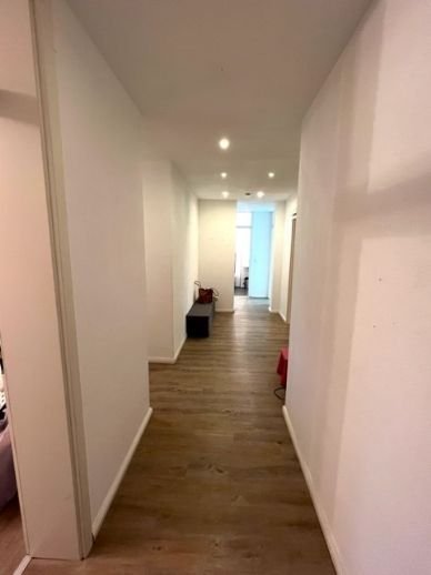 Provisionsfreie helle 4-Zimmer Wohnung inkl. Balkon in Kerpen-Sindorf