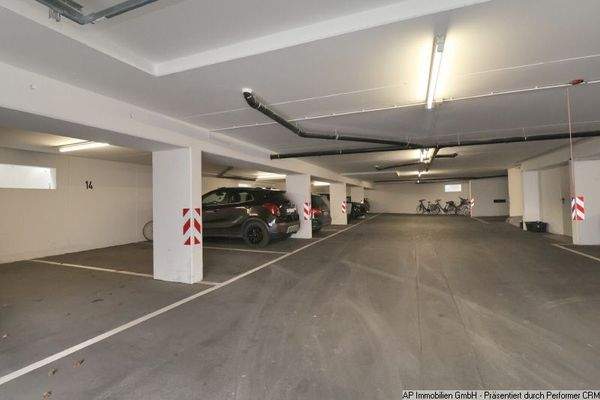 Tiefgarage (3)