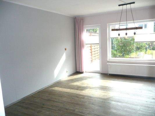 Wohnzimmerblick  Garten