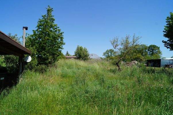 zusätzliches Gartenland