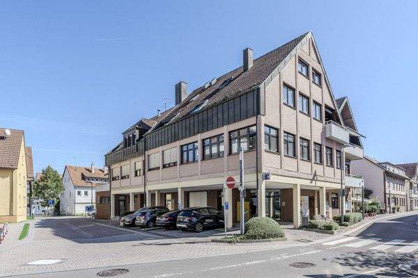 Gepflegtes Mehrfamilienhaus