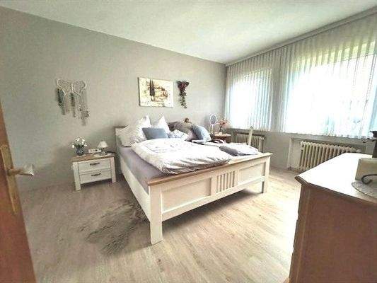 Schlafzimmer unten