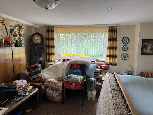 Gr. Gästezimmer im Souterrain