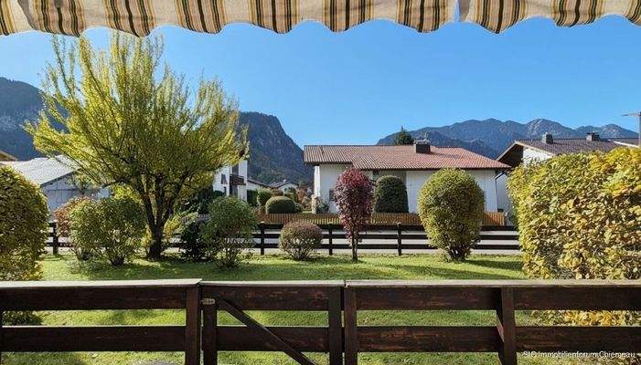 Bergblick von der Terrasse aus