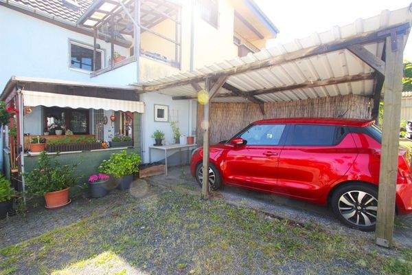 Ihr überdachter PKW-Stellplatz