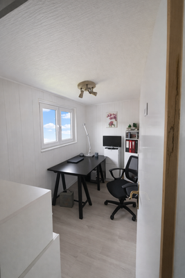 7c6bc451-6a09-4fe5-a2c4-61c08adc3e1e