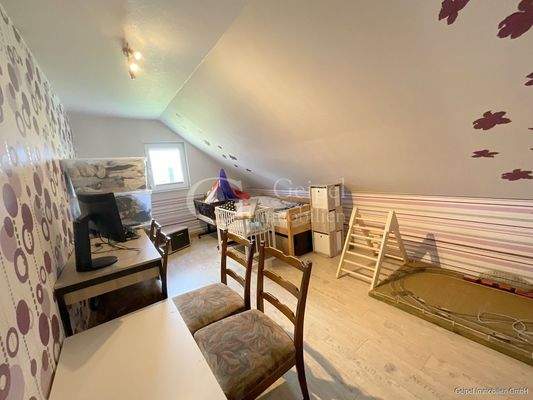 Zimmer im Dachgeschoss