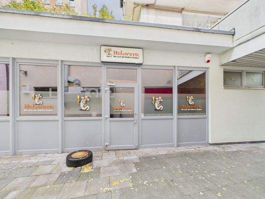 CAM03694G0-PR0042-STILL027