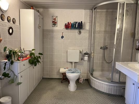 Bad im 1. OG Wohnung