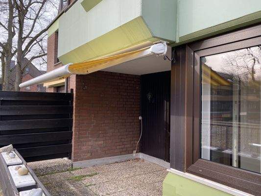 S/W-Lage mit elektrischer Markise