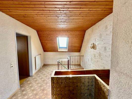 Treppenaufgang ins OG