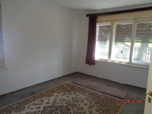 2.Wohneinheit Wohnzimmer leer