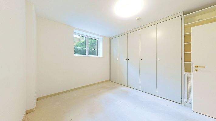 1. Schlafzimmer // Souterrain