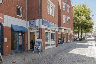 Reeder_Bischoff_Straße_49_b_Eingang_2023