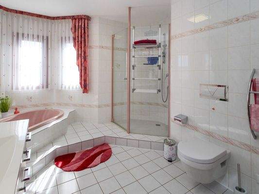 Großes Tageslichtbad