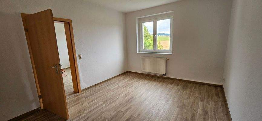 Geräumiges Schlafzimmer