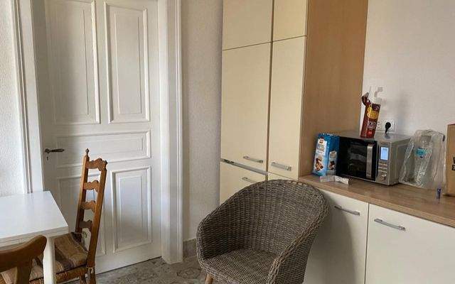 Küche 2 3 Zimmer in Esslingen mieten günstig Zeitwohnen bei urbanbnb.jpeg