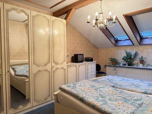 Schlafzimmer OG