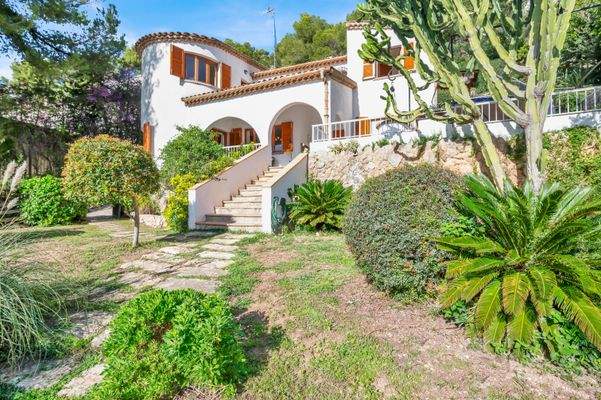 Villa in Costa d_en Blanes 2