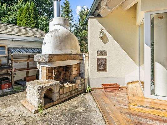 Terrasse mit Kamin_2