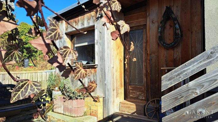 ein romatisches Eckchen im Garten