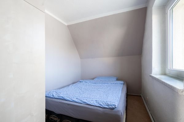 Zimmer 2 OG Schlafbereich