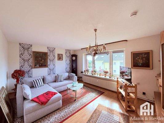 Wohnzimmer, 1.OG, Bild 1