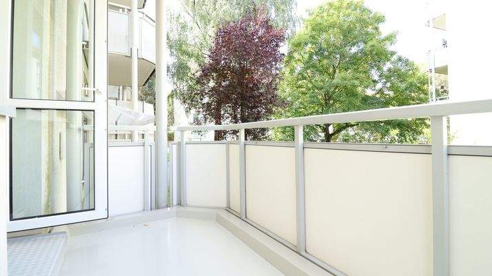 Balkon mit Blick ins Grüne