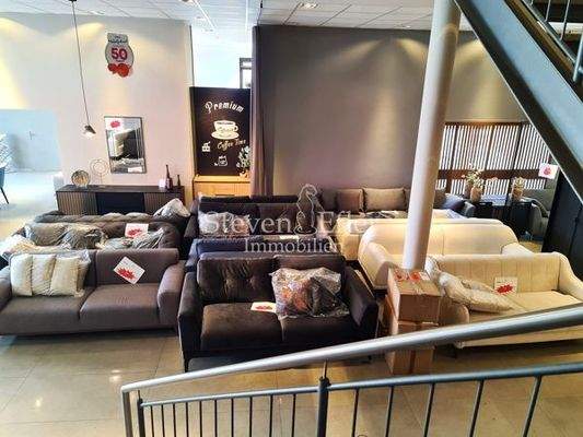 Ausstellung im Erdgeschoss