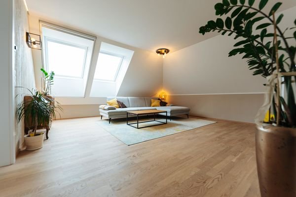 Wohn- und Loungebereich OG