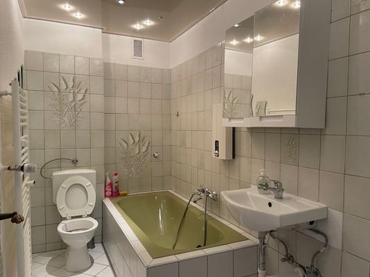 Badezimmer.JPG