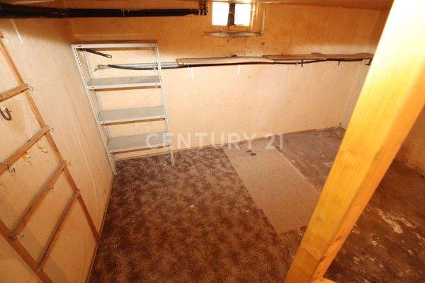 Keller 1. Wohneinheit