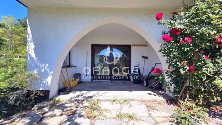 Windgeschützter Freisitz