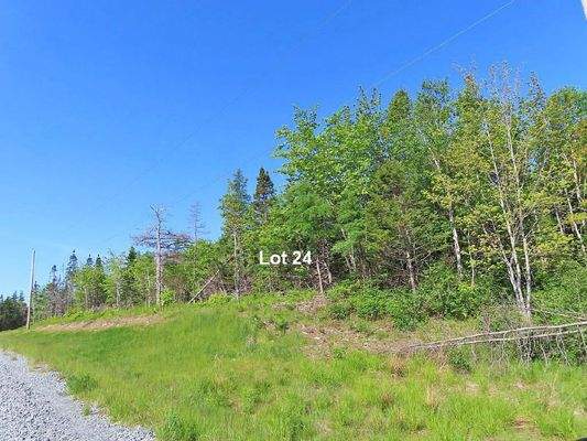 Cape Breton - 37,4 Hektar mit Atlantik-Zugang in t