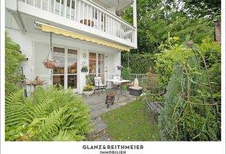 Einladender Südgarten und Terrasse