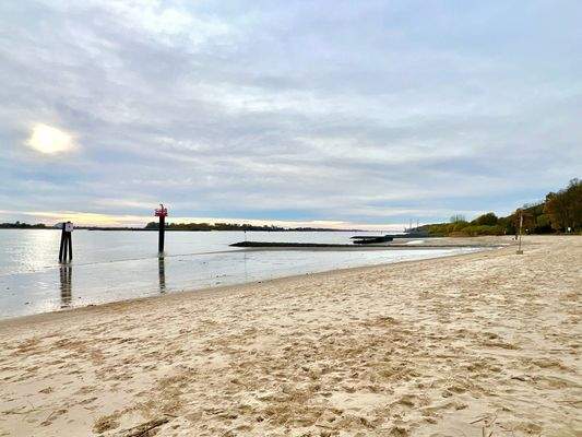 Spaziergang zum Elbstrand