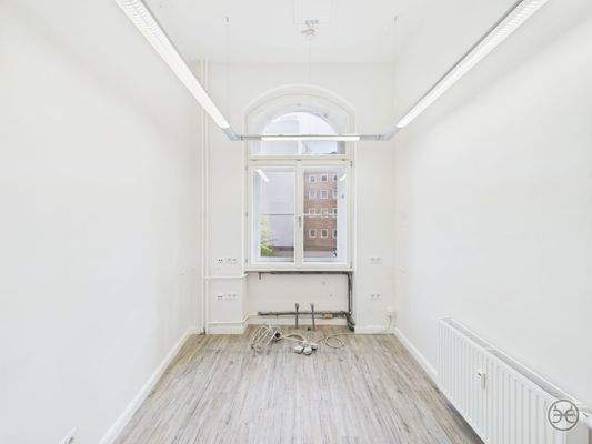 Eden-Ehbrecht-Immobilien_Vermietung_Praxis_Kaiserliche-Post_069