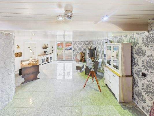 CAM03784G0-PR0085-STILL016