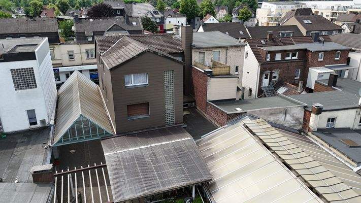 Blick über Gewächshaus