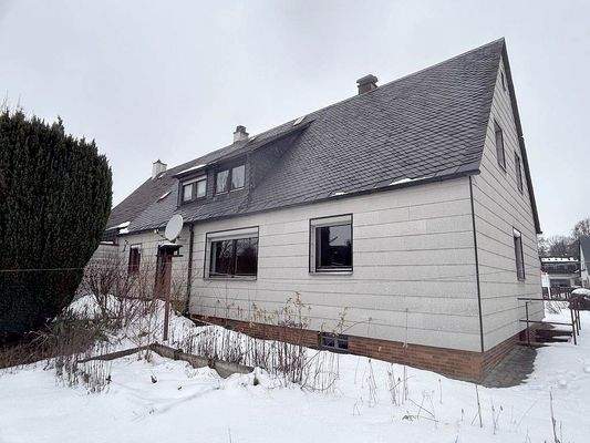 Ordentliche Ansicht von hinten