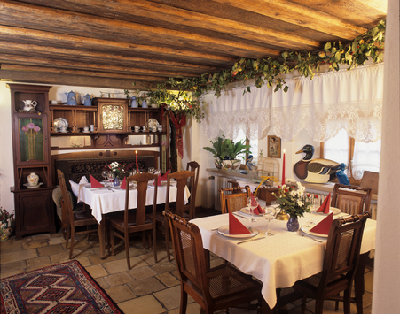 fdfa56ac9493716183123cc16f07ea482b9bc8089424ba0f40